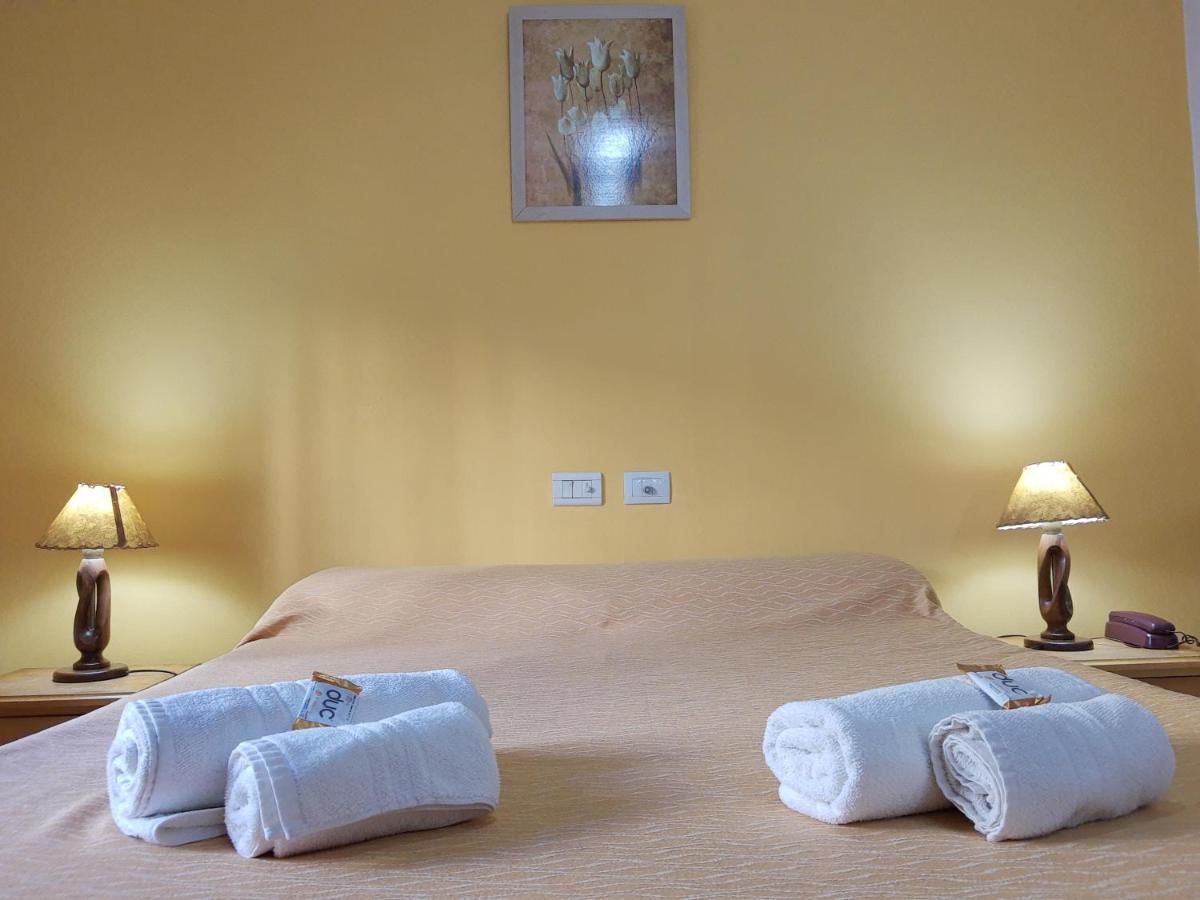Hotel Brisas Villa Carlos Paz Exteriér fotografie